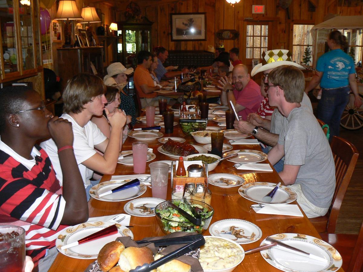 French Broad Outpost Ranch 호텔 Del Rio 외부 사진