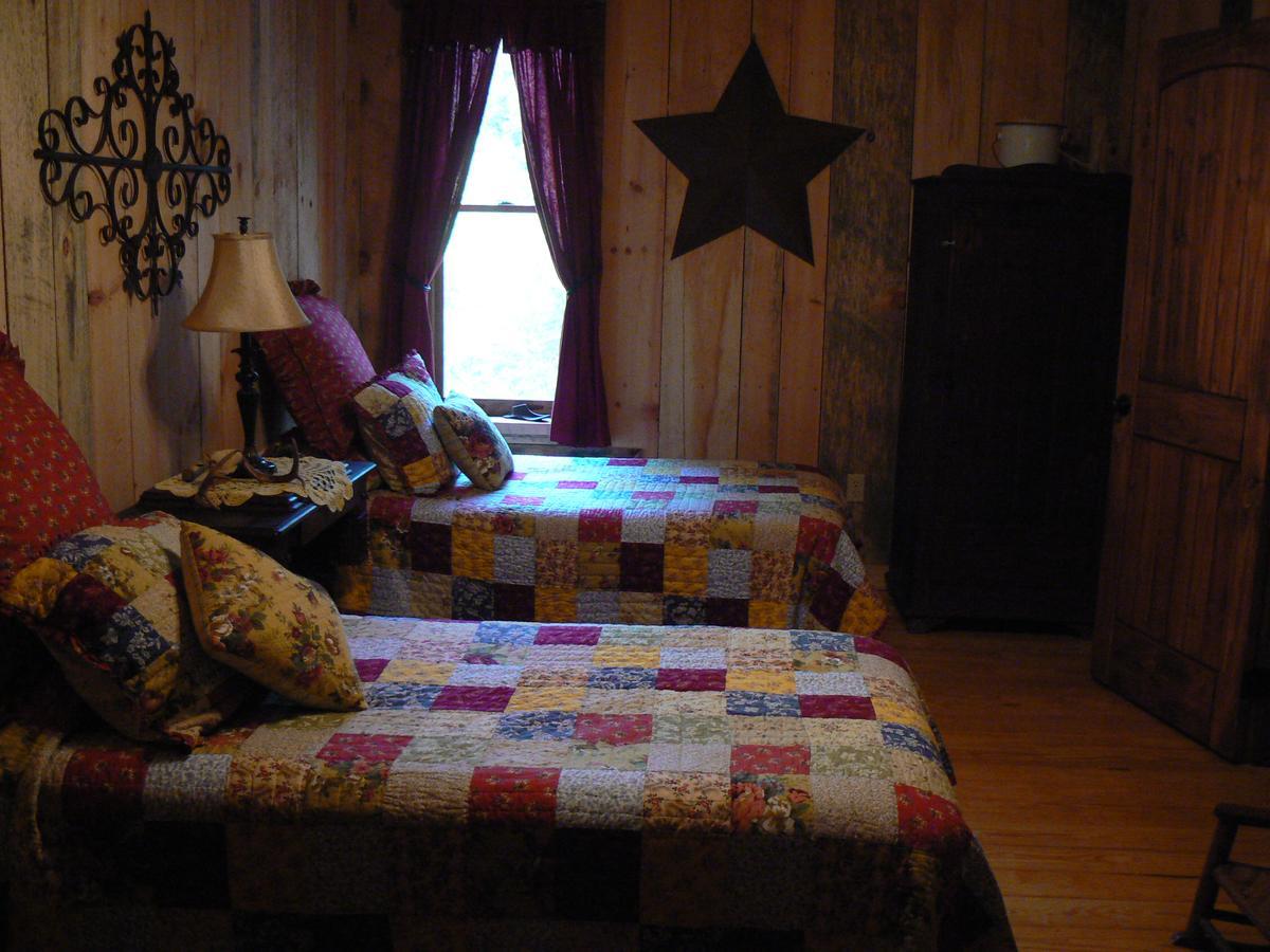 French Broad Outpost Ranch 호텔 Del Rio 외부 사진
